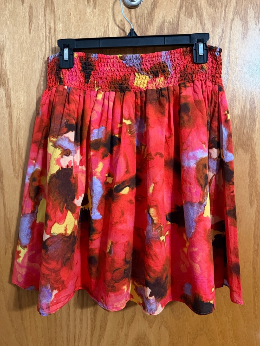 New York & Company Women’s Red Floral Print Smocked Waist Skirt